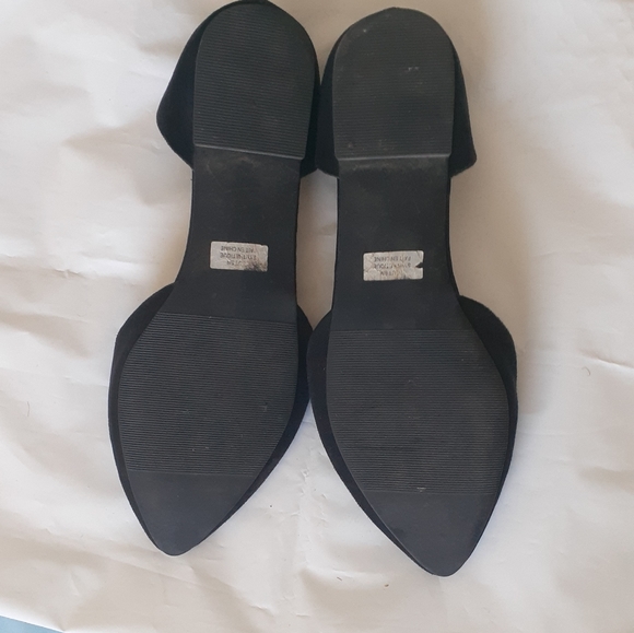 Flats - Picture 4 of 6